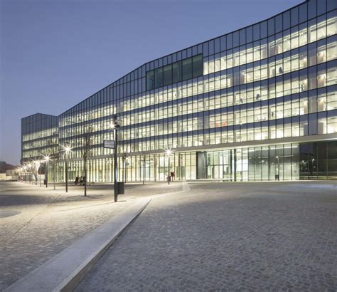 nexxt - fastweb headquarter